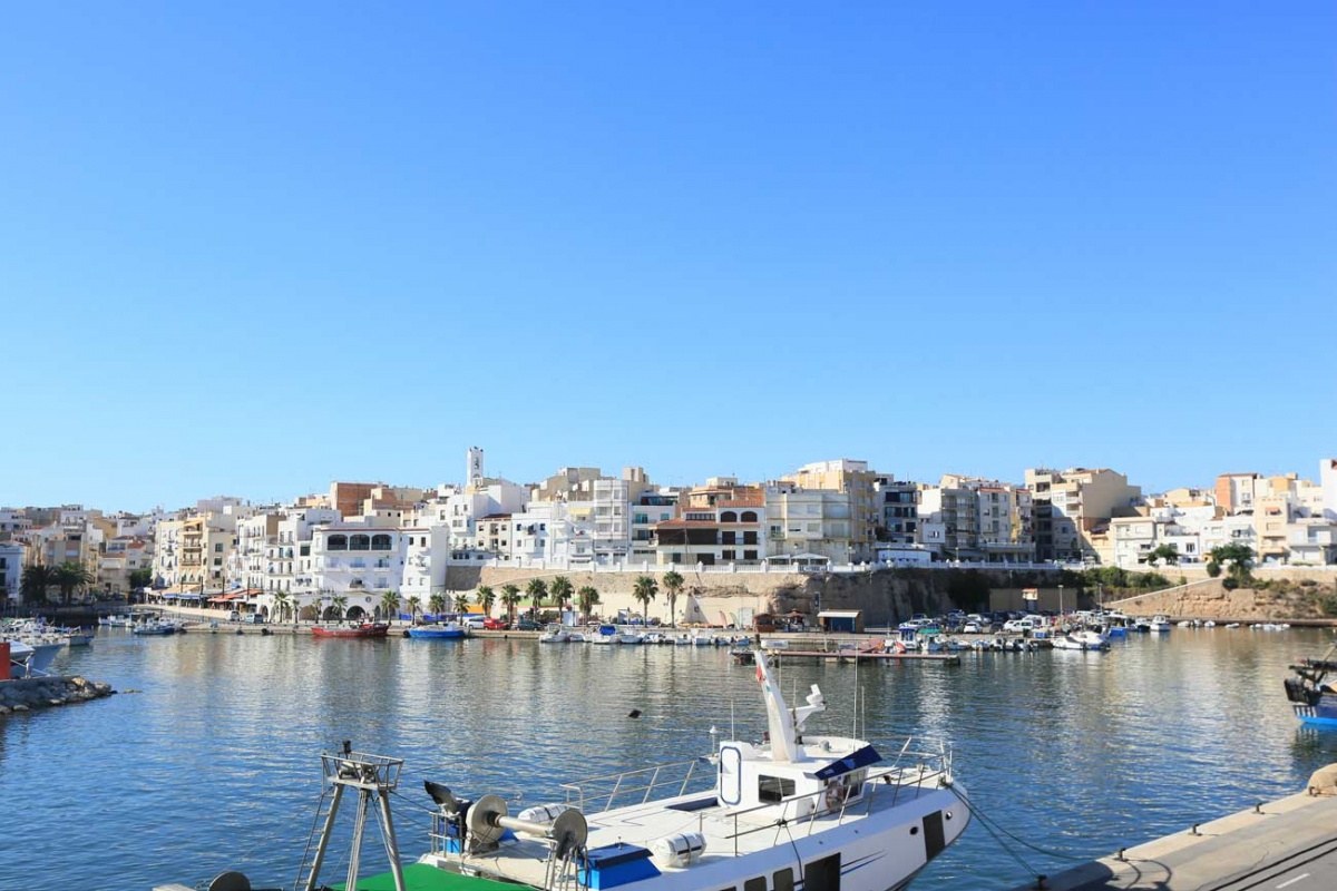 Vista panoramica del puerto Ametlla de Mar