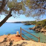 las mejores playas de Tarragona playa l'illot ametlla de mar