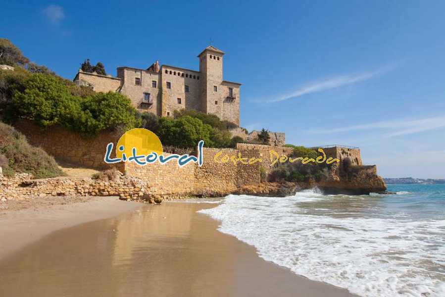 playa Jovera en Tamarit junto al Castillo en Tarragona