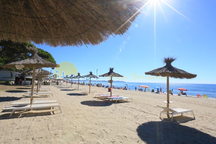 playa del esquirol en Cambrils