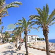 Playa Alguer en el centro de l&#039;Ametlla de Mar
