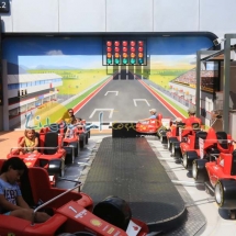 El Latigo en Ferrari Land