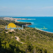 Vista aerea de la playa del Torn en Hospitalet del Infant